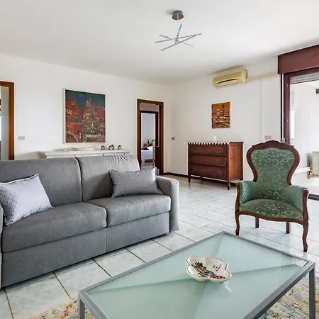 Apartment La Casa Dell'artista *