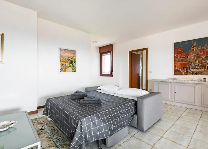 La Casa Dell'artista דירה *