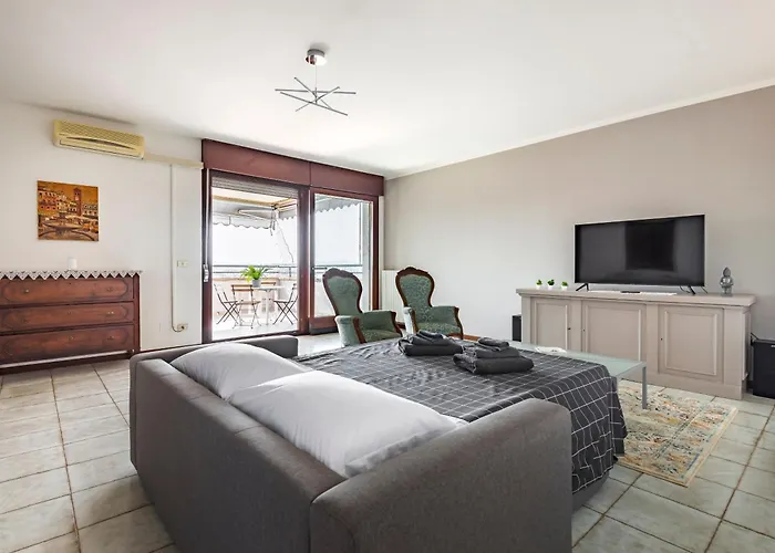 La Casa Dell'artista דירה